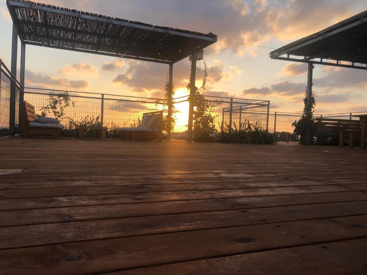 Atlit Rooftop Glamping 外观 照片